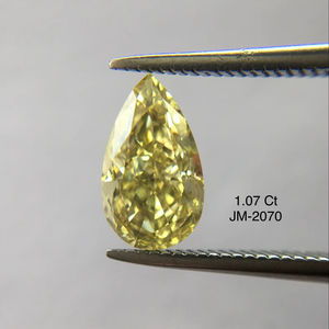 Fancy Intense Yellow Natural Modified Pear Cut 1,07 IGI Certified Diamond IF Clarity Diamantes sueltos Naturales de La India al por mayor - Product Image 1