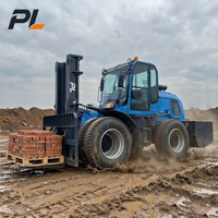 Chariot élévateur tout-terrain robuste de 6 tonnes, alimenté au diesel, pour les chantiers de construction et la manutention de marchandises en extérieur