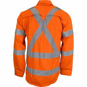 Chemises de sécurité réfléchissantes haute visibilité pour hommes classe t-shirts de travail à manches courtes équipement de chantier léger pour la Construction - Product Image 2