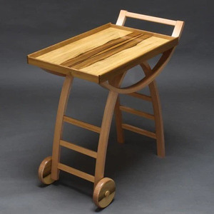 Chariot de bar en acrylique en bois doré Chariot de service à thé pour hôtel Chariot de service rectangulaire Meubles de fête Chariot de service en acier inoxydable - Product Image 3