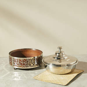 Boîte Chauffante Classique Ronde en Cuir et Métal 2026 Idéale pour les Repas Festifs, les Réunions de Famille et les Besoins Quotidiens de Service de Plats Chauds - Product Image 2