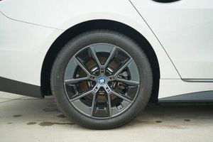 Offre exceptionnelle : BMW i4 eDrive40 Gran Coupé FWD d'occasion 2023 - Product Image 6