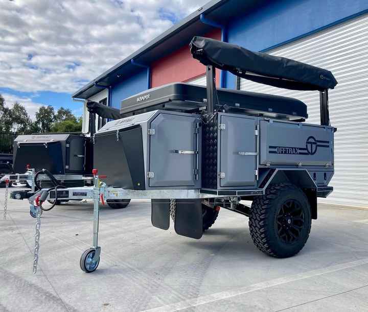 2025 Hot Sale 4 Person Mini Motorhome RV caravan 4wd Luxury Pop Top caravan Offroad Camper