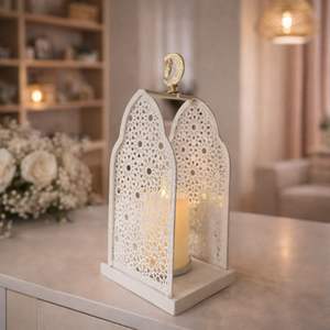 Lanterne en métal islamique élégante spéciale Ramadan avec lune croissante et étoile, lumière chaude, décoration décorative pour la maison, cadeau pour le Ramadan et l'Aïd - Product Image 5