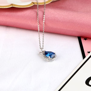 Collana con Pendente a Goccia in Argento Sterling 925 con Zircone Blu, Gioiello Elegante per Outfit da Cerimonia - Product Image 5
