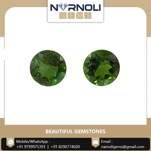 Paire assortie de pierres précieuses naturelles de tourmaline verte, taille brillant rond, facettées et calibrées, pour boutons de manchette et clous sur mesure - Product Image 2