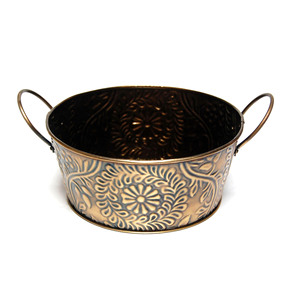 Nouveau dernier Design fer martelé Floral Design planteur avec poignée en laiton Antique fini jardinières fleur seaux en métal à vendre - Product Image 1