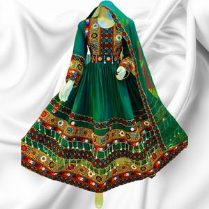 Elegante vestido Kuchi de seda afgana de alta calidad impresionantes diseños de bordado Charma precios razonables - Product Image 3