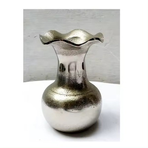 Vase à fleurs luxueux et élégant pour la décoration de galerie Design tendance Pot de jardinière de fleurs Articles de vaisselle décoratifs de bureau - Product Image 6