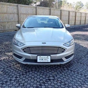 Ford 2017 usado. Fusión híbrida - Product Image 1