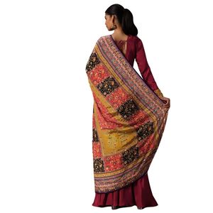 Vente en gros de vêtements ethniques pour femmes OEM costume personnalisé de fournisseur Kurta Palazzo rouge brodé avec miroir - Product Image 5