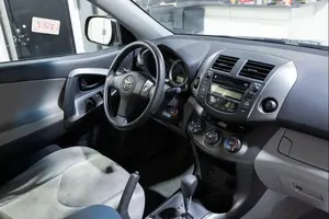 TOYOTA RAV4 2011 d'occasion, conduite à gauche/droite - Product Image 5