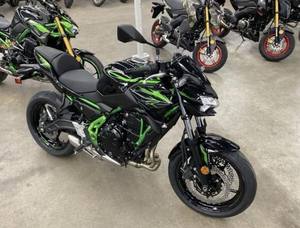 NOUVEAU PREMIUM 2025 Kawasaki Z650 ABS - Product Image 5