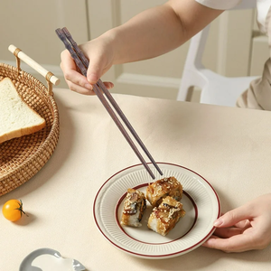 Palillos de sándalo rojo de estilo japonés Natural reutilizables de estilo chino, palillos de madera, palillos puntiagudos a la venta - Product Image 3