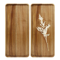Plateau rectangulaire en bois d'acacia naturel et écologique de la marque Furaka, idéal pour la décoration intérieure, le café, le thé, les aliments et comme planche à découper – Vente en gros