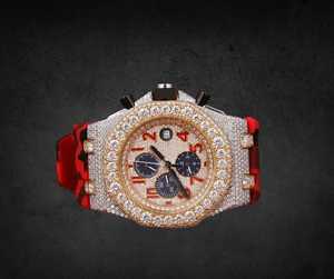 Design personnalisé 41mm Sport Collection Bracelet de montre en caoutchouc de silicone 21mm Largeur de bande Finition diamant glacé Montres mécaniques antiques - Product Image 1