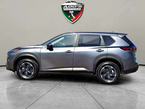 Oferta de Calidad: Nissan Rogue SV AWD 2025 Usado, Garantía OEM de 1 Año - Product Image 2
