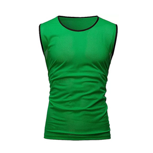 Prix de gros, impression de logo personnalisé, prix bas, gilets de football, dossards de football, vêtements d'entraînement de football - Product Image 1