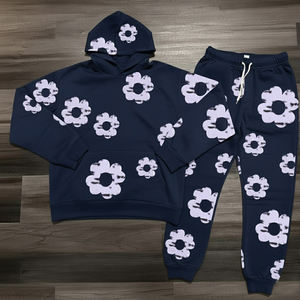 Prix de gros, logo personnalisé, survêtement en denim déchiré, survêtement pour homme, impression gonflée, nouveaux survêtements à capuche pour homme - Product Image 1