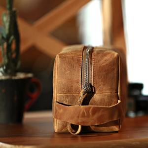 Sac à cosmétiques élégant vintage de luxe en cuir véritable LYG-0132, grande capacité, fermeture éclair portable pour organiser les affaires des femmes et des hommes - Product Image 3