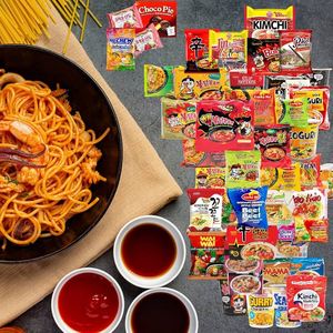 Nouilles instantanées asiatiques authentiques, pack de 5 saveurs : poulet savoureux, bœuf riche, légumes frais, fruits de mer, crevettes juteuses, curry épicé - Product Image 2