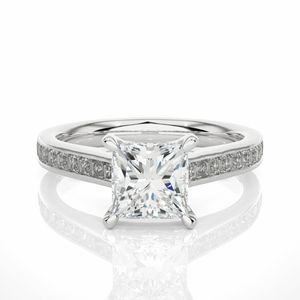 Bague en diamant à 4 broches de taille princesse - Product Image 5