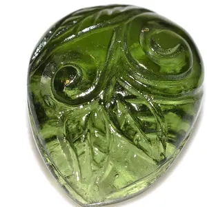 Auténtico tallado de moldavita checa, tallado de hojas de piedras preciosas naturales verdes con certificado IGI - Product Image 6