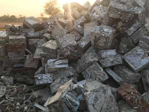 6063 ferraille d'extrusion d'aluminium-propre, non peinte et de haute pureté pour la fusion - Product Image 2