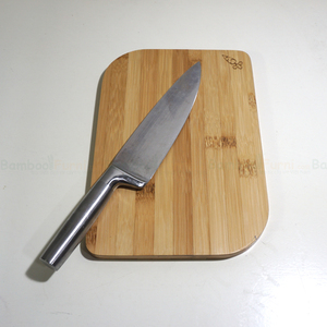 Planche à découper rectangulaire en bambou personnalisée pour usage domestique, écologique et durable - Product Image 2