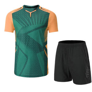Tenue de tennis moderne pour les séances d'entraînement et les matchs Tenue de tennis classique - Product Image 3