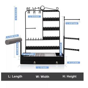 धातु के गहने प्रदर्शन अनुकूलित रंग उत्कीर्ण रंग उत्कीर्ण उत्कीर्ण रंग उत्कीर्ण किया गया है जो गर्दन के लिए उच्च गुणवत्ता वाले कंगन घड़ियाँ हुक - Product Image 3