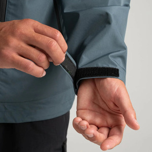 Vente en gros de pull long automne hiver pour hommes, veste de pluie zippée à l'avant avec capuche, tissu léger et respirant, état neuf - Product Image 6
