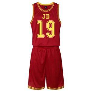 Conjuntos de uniformes de baloncesto de la Liga del equipo del club hechos a medida reversibles con estampado de camisetas de baloncesto cortas de doble capa - Product Image 4