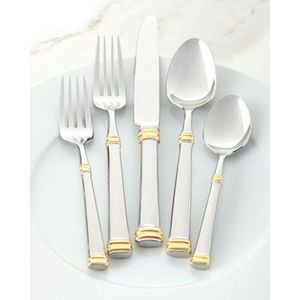 Juego de cubiertos de acero inoxidable hechos a mano con mango de latón Cubiertos duraderos con pulido de espejo Aspecto de mesa brillante admirable - Product Image 5