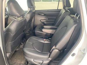 2023 pour Highlander XLE AWD, caméra de recul, galerie de toit en alliage, sièges en tissu, boîte de vitesses automatique, régulateur de vitesse, turbo gauche, R15, toit ouvrant - Product Image 4