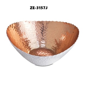 Bol en métal fait main de luxe, décoration d'intérieur moderne haut de gamme, bol d'accentuation et cadeau, bol en métal populaire pour hôtel, plaqué, sûr, Zahid Exports - Product Image 2
