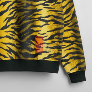 เสื้อสเวตเชิ้ตคอกลมลายเสือพิมพ์ลายทั่วตัวสำหรับผู้ชาย |   ผ้าฟลีซผ้าฝ้าย 100% |   เสื้อสตรีทแวร์แบบสวมหัวสั่งทำพิเศษจากโรงงาน (OEM) - Product Image 2