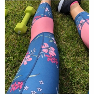 Pantalon de yoga chaud mince de haute qualité pour femmes Leggings d'entraînement de vêtements de sport imprimés personnalisés Leggings extensibles élastiques à taille haute - Product Image 6