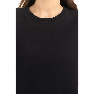 เสื้อถักทรงหลวมสำหรับผู้หญิง รุ่น WM-KTP-SS26-105 เสื้อเจอร์ซีย์ลำลองระบายอากาศดี แฟชั่นฤดูร้อน ผู้ผลิต OEM ODM - Product Image 2