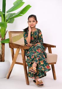 Conjunto de Salwar Kameez para Niñas, Moderno, Largo hasta el Suelo, de Algodón Elástico, Estampado Floral Verde, Secado Rápido, Protección Solar - Product Image 4