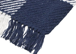 Durable, moderno, azul marino, blanco, Reversible, tejido plano, algodón, tejido a mano, alfombra geométrica, diseño a cuadros, juego de cocina/entrada - Product Image 3