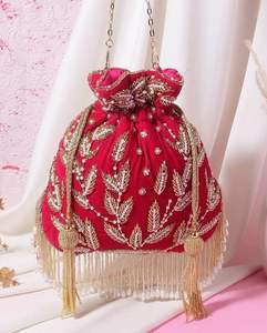 Nuevo 2024 elegante bolso Potli de diseñador rojo con piedras de cuentas de cristal y adornos Dabka para bodas y fiestas - Product Image 1
