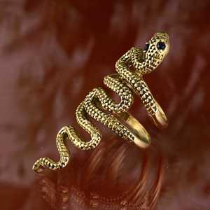 Anillo de diseño de serpiente dorada de latón antiguo Anillos pulidos antiguos Anillo de latón Anillo de diseño hecho a mano para hombres y mujeres - Product Image 3