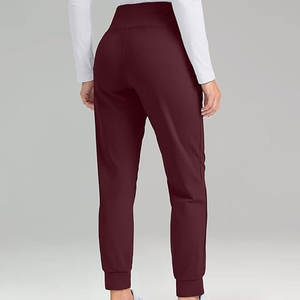 Vente en gros de leggings personnalisés à taille haute pour le yoga et l'entraînement, leggings solides en polyester souple, spandex/nylon, leggings de fitness pour gym - Product Image 3