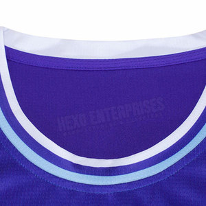 ชุดกีฬาสำหรับผู้ใหญ่เสื้อบาสเก็ตบอลผ้าโพลีเอสเตอร์ระบายอากาศได้ดีดีไซน์ล่าสุด - Product Image 4