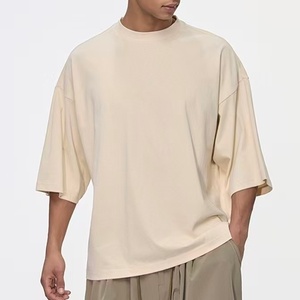 T-shirts pour hommes de haute qualité personnalisés en usine, 100% coton, unisexe, style hip-hop, t-shirt oversize décontracté, t-shirt oversize uni pour hommes - Product Image 1