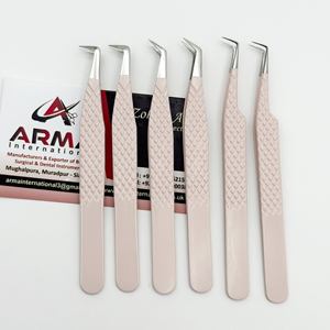 Pinzas profesionales para pestañas de volumen de 90 grados, pinzas de extensión de pestañas de agarre fuerte sostenible con revestimiento rosa con logotipo probado a mano - Product Image 6