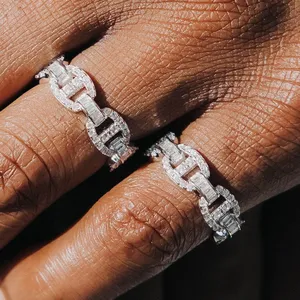 Anillo de Plata de Ley 925 con Corte Princesa, Diseño de Baguette Mariner, Estilo Moderno, Incrustaciones de Oro, Cierre Seguro - Product Image 1