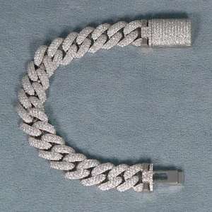 Iced Out Round Cut VVS Moissanite Diamond Cuban Link Bracelet Cadeau pour la mode masculine en argent sterling 925 - Product Image 2