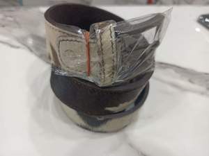 Gran oferta de cinturón de cuero con pelo para mujer, cinturón de cuero de vaca con hebilla de lujo, cinturones de cuero genuino personalizados informales de Pakistán - Product Image 4